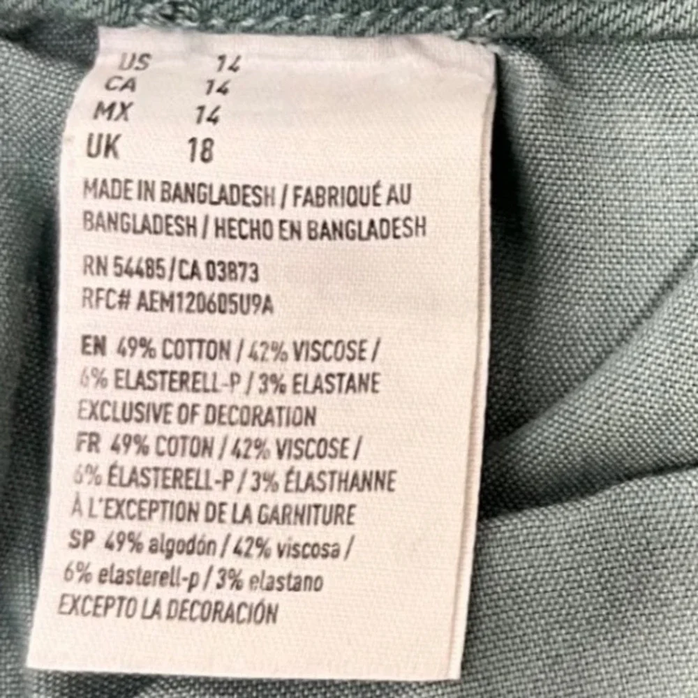 American Eagle Midi Shorts Womens 14 Teal Blue AEO Twill Super Stretch Chino - Picture 6 of 7